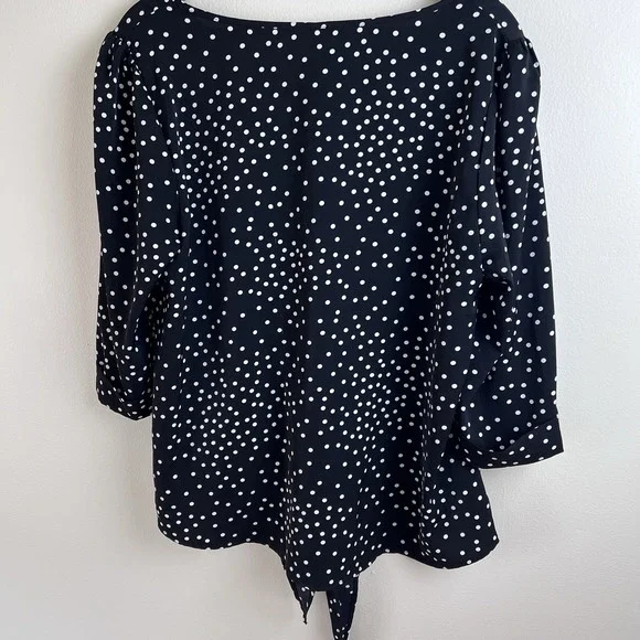 Black Women's Blouse Classy Polka Dot Shirt Dressy Work Flattering Size Large - Picture 4 of 16